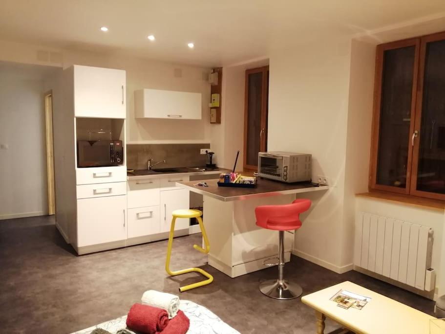 La Chambre De Ze Tournus Esterno foto