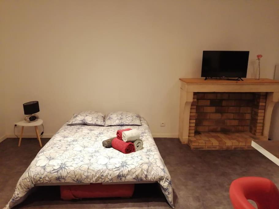 La Chambre De Ze Tournus Esterno foto